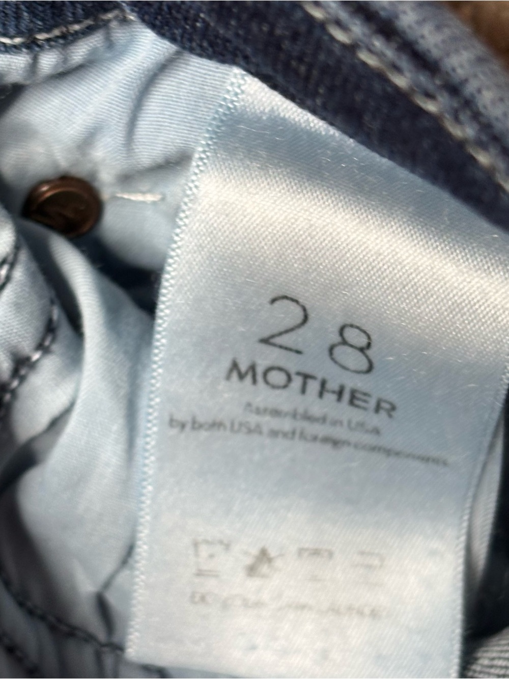 Mother High Waisted Looker Crop - Picture 4 of 7